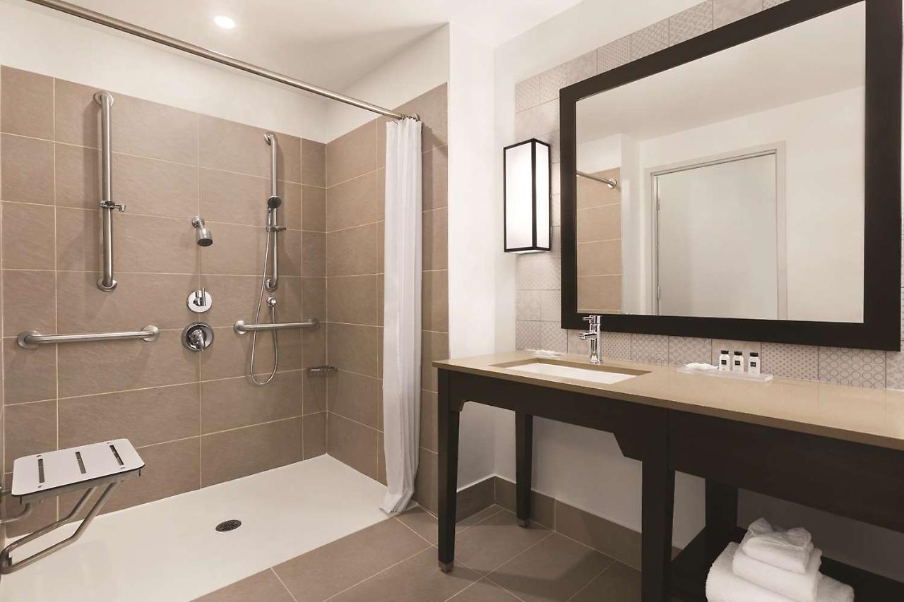 Country Inn & Suites By Radisson, Belleville, On 외부 사진