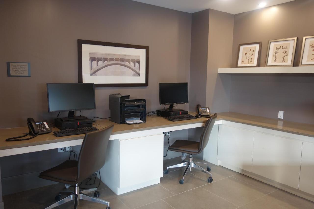 Country Inn & Suites By Radisson, Belleville, On 외부 사진