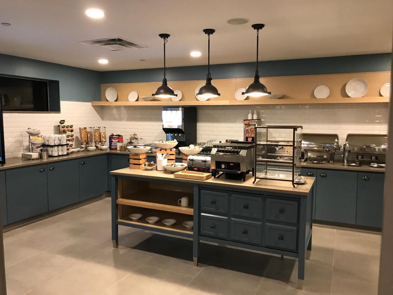 Country Inn & Suites By Radisson, Belleville, On 외부 사진